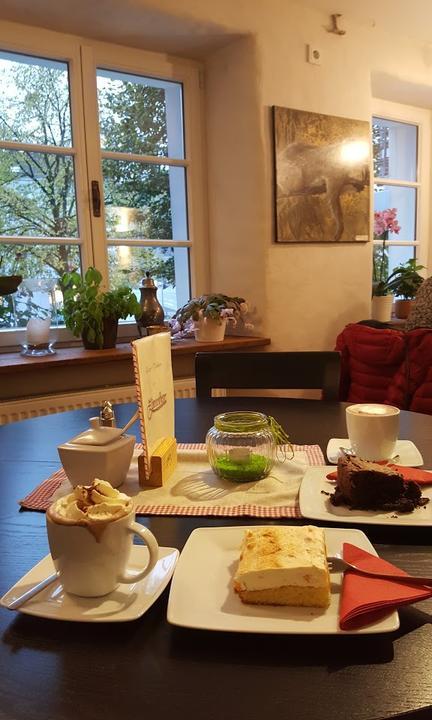 Kaffeehaus Zinnober